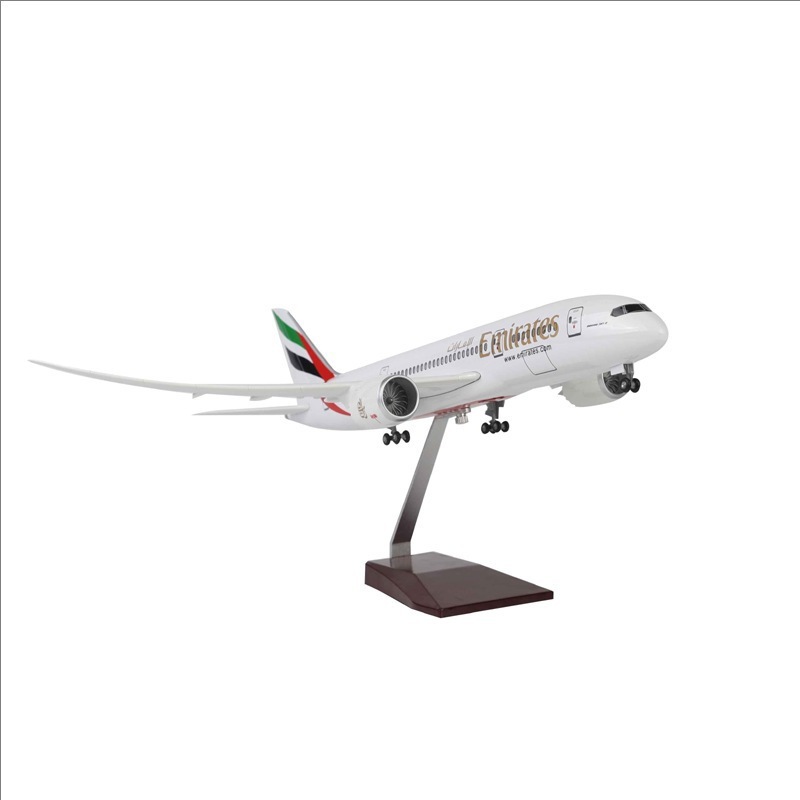 787 Emirates Modelo de Aeronav - Model Airplane Plastic avaliação e preço